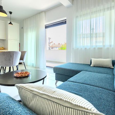 Apartments La Scogliera ロヴィニ エクステリア 写真