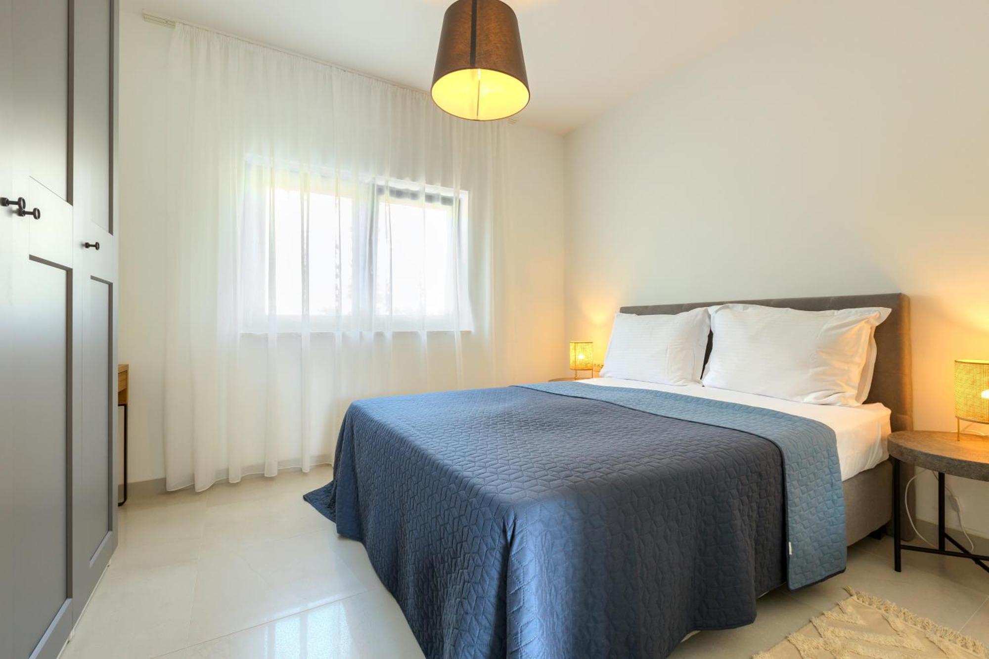Apartments La Scogliera ロヴィニ エクステリア 写真
