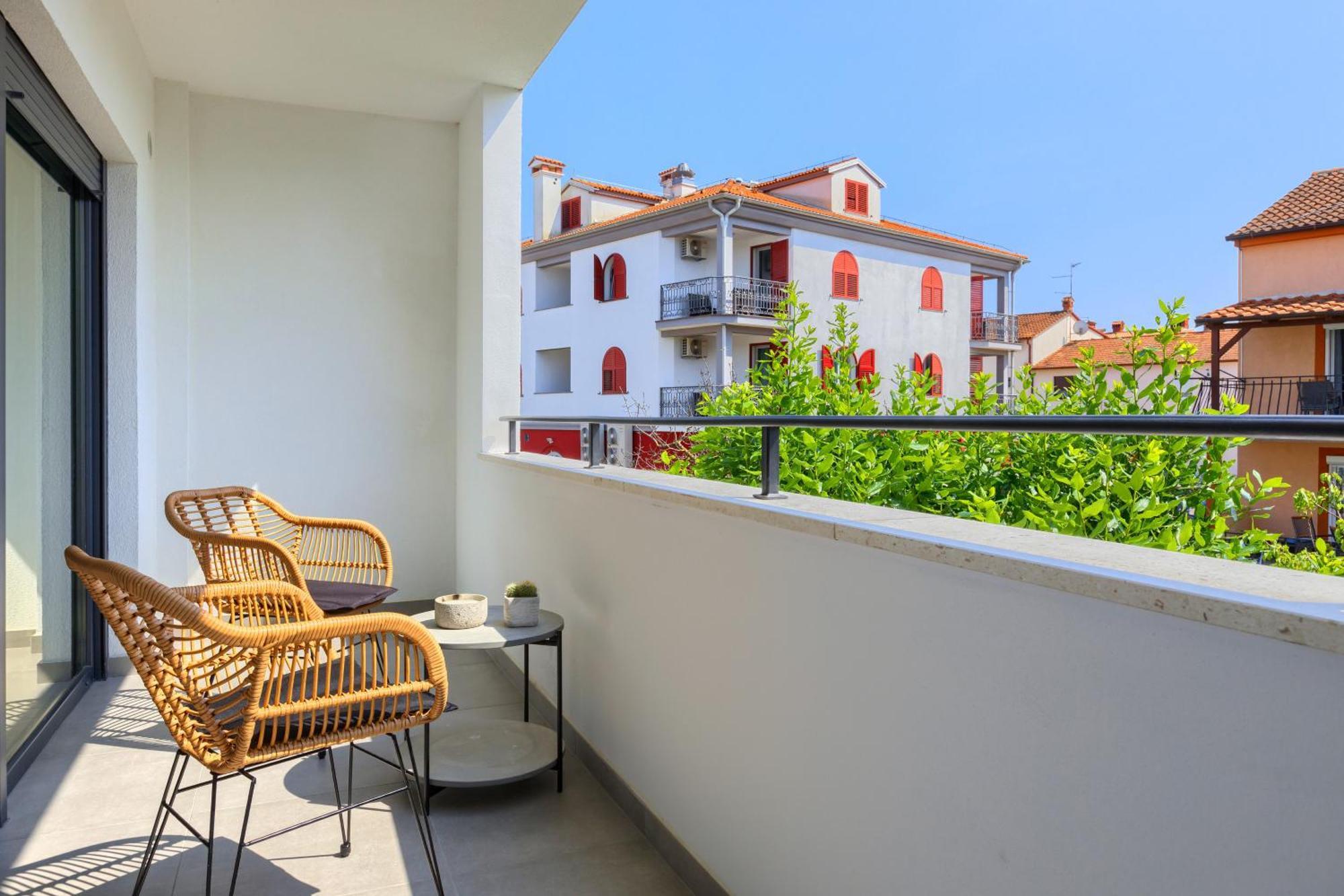 Apartments La Scogliera ロヴィニ 部屋 写真