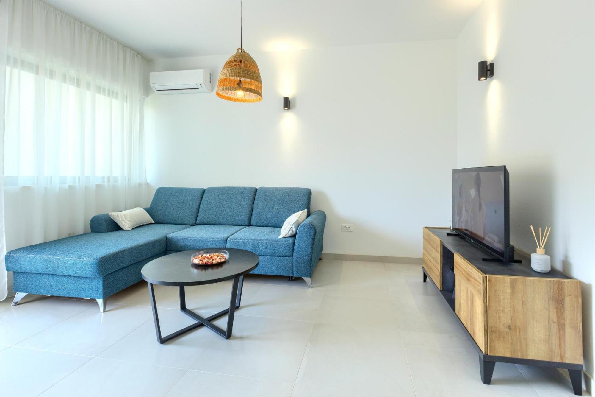 Apartments La Scogliera ロヴィニ 部屋 写真
