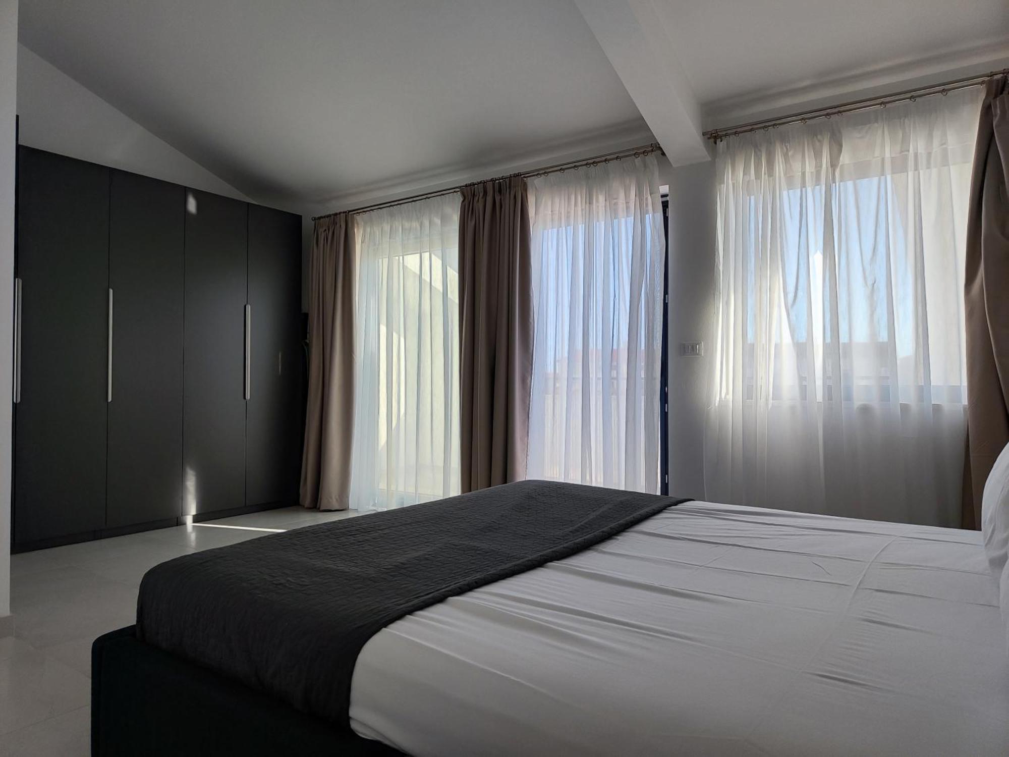 Apartments La Scogliera ロヴィニ 部屋 写真
