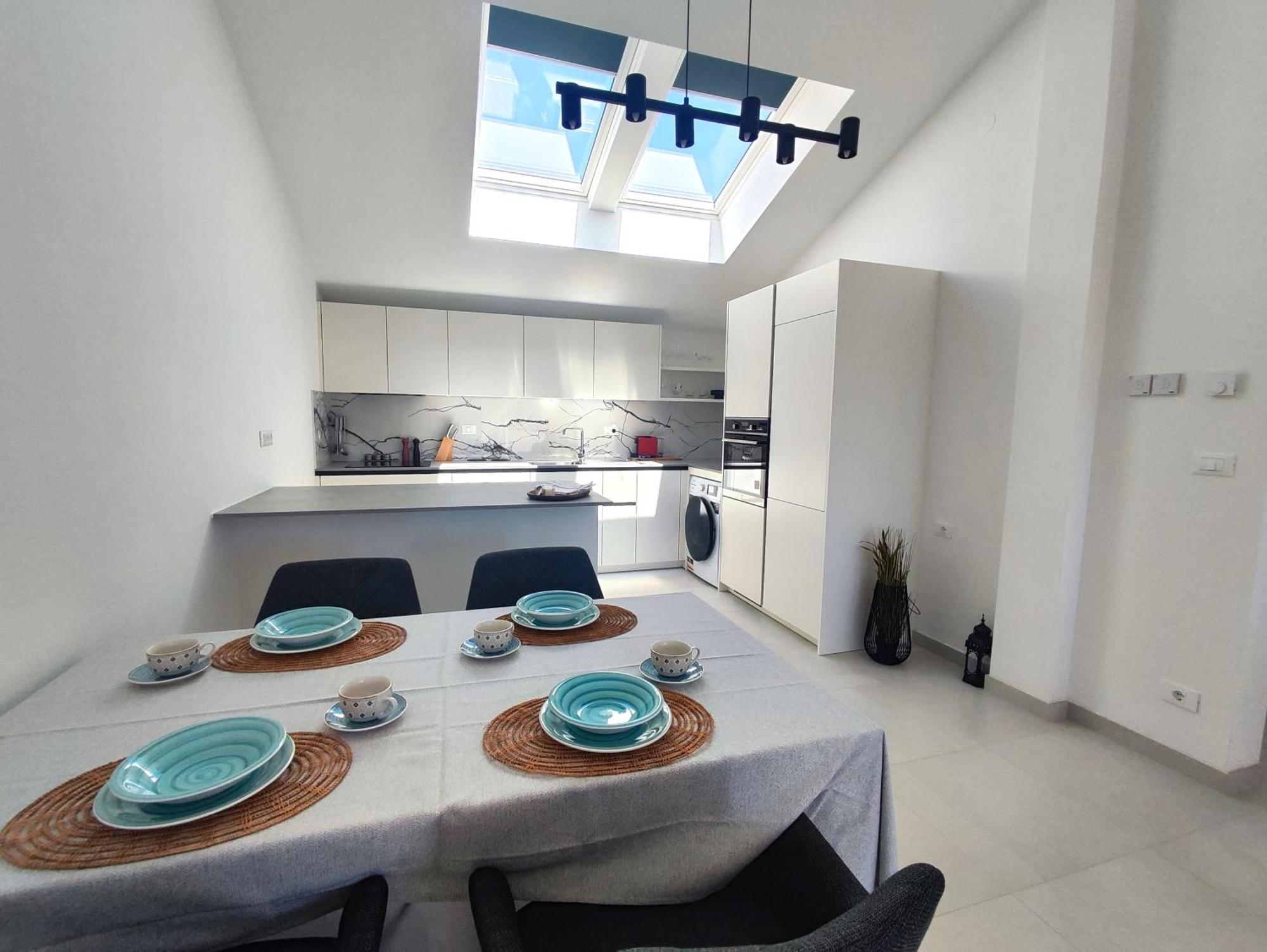 Apartments La Scogliera ロヴィニ エクステリア 写真